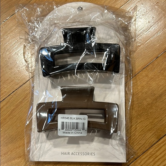 ettika Accessories - Ettika Black and Brown Hair Clips